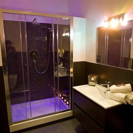 The Victory Guest house 2*